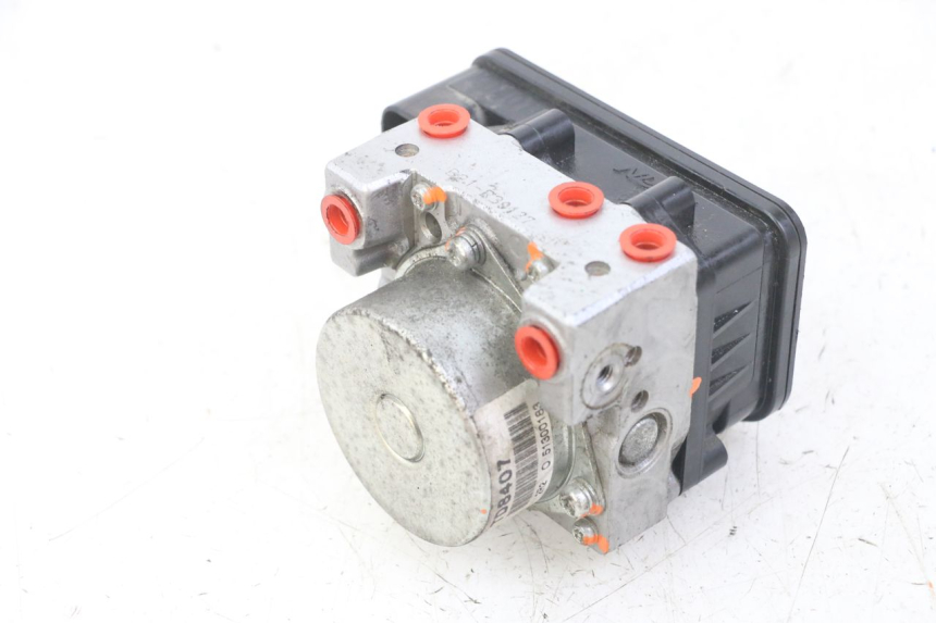 photo de BOMBA ABS HONDA FORZA ABS 300 (2013 - 2017) - Detalles de los puntos de fijación