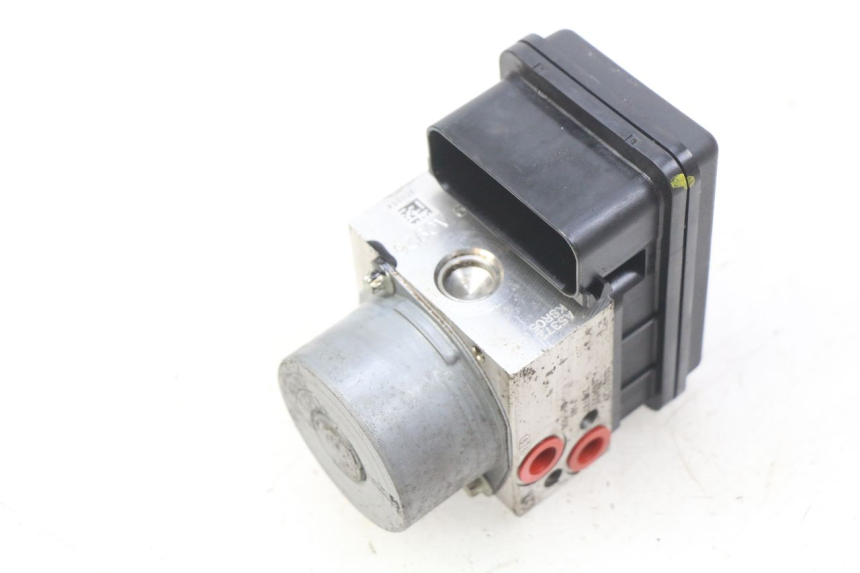 photo de BOMBA ABS PIAGGIO LIBERTY IGET S 125 (2016 - 2020) - Zoom estado de uso