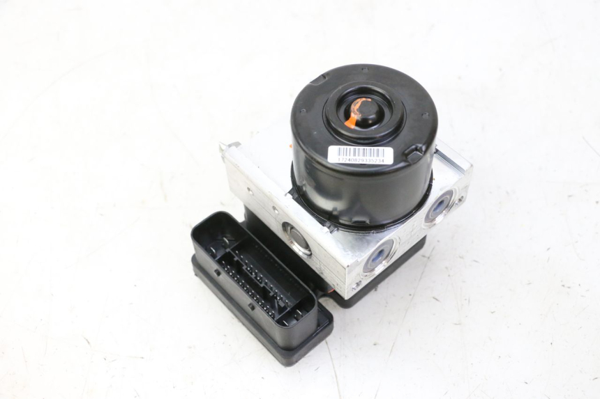 photo de BOMBA ABS PIAGGIO MP3 HPE 310 (2024 - 2025) - Otra vista del artículo