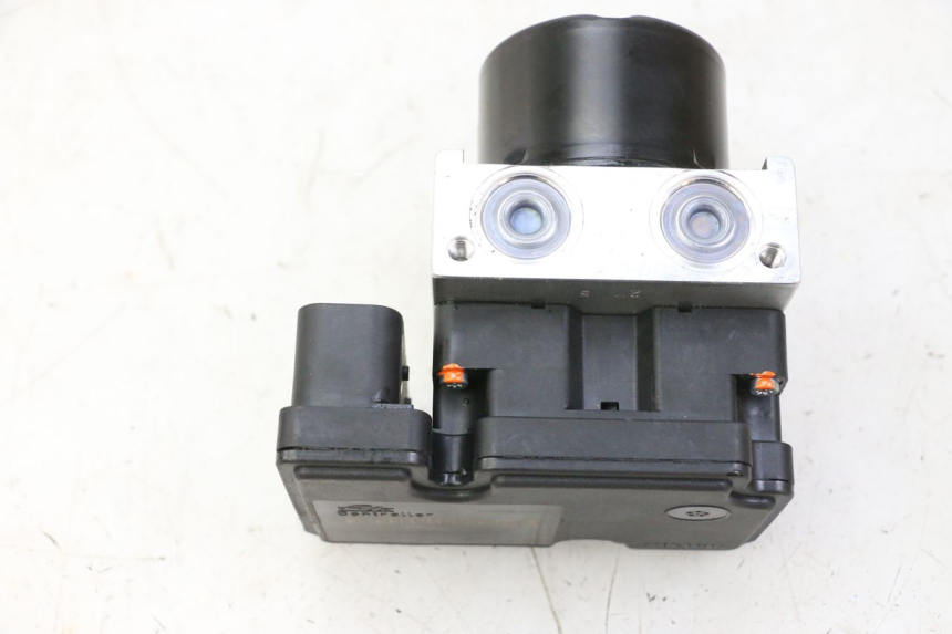 photo de BOMBA ABS PIAGGIO MP3 HPE 310 (2024 - 2025) - Marcados y referencias originales