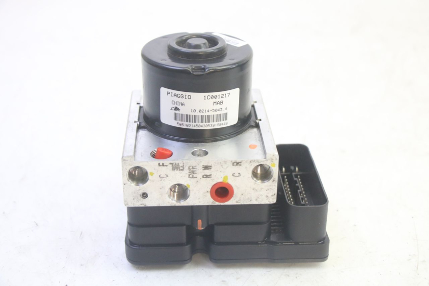 photo de BOMBA ABS PIAGGIO MP3 HPE 350 (2018 - 2020) - Vista principal