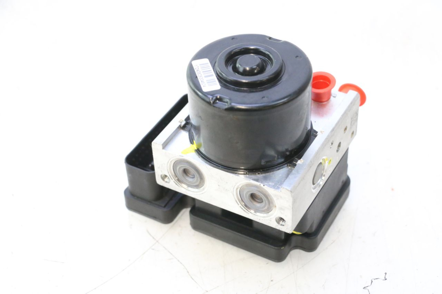 photo de BOMBA ABS PIAGGIO MP3 HPE 530 (2022 - 2026) - Otra vista del artículo