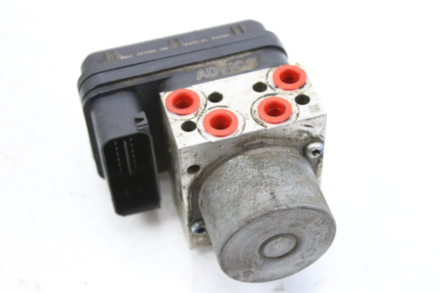 photo de BOMBA ABS YAMAHA MT-07 MT07 700 (2018 - 2020) - Detalle de la pieza