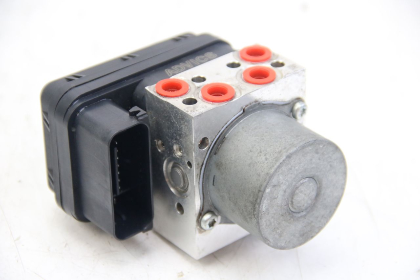 photo de BOMBA ABS YAMAHA MT ABS 125 (2014 - 2018) - Zoom estado de uso