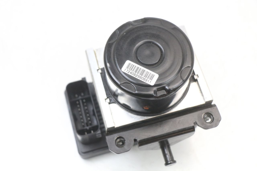 photo de BOMBA ABS MOTO GUZZI NORGE 8V GT 1200 (2011 - 2016) - Detalle de la pieza