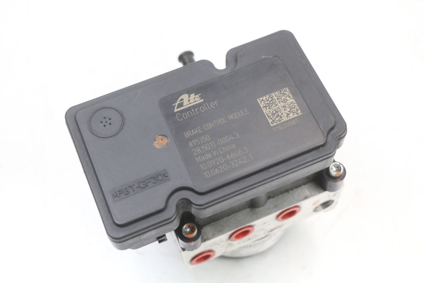 photo de BOMBA ABS MOTO GUZZI NORGE 8V GT 1200 (2011 - 2016) - Detalles de los puntos de fijación