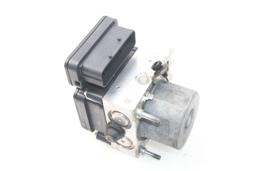 photo de BOMBA ABS BMW S RR ABS S1000RR 1000 (2009 - 2011) - Estado de la superficie y material