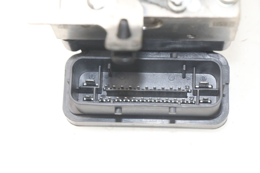 photo de BOMBA ABS BMW S RR ABS S1000RR 1000 (2009 - 2011) - Recambio usado revisado