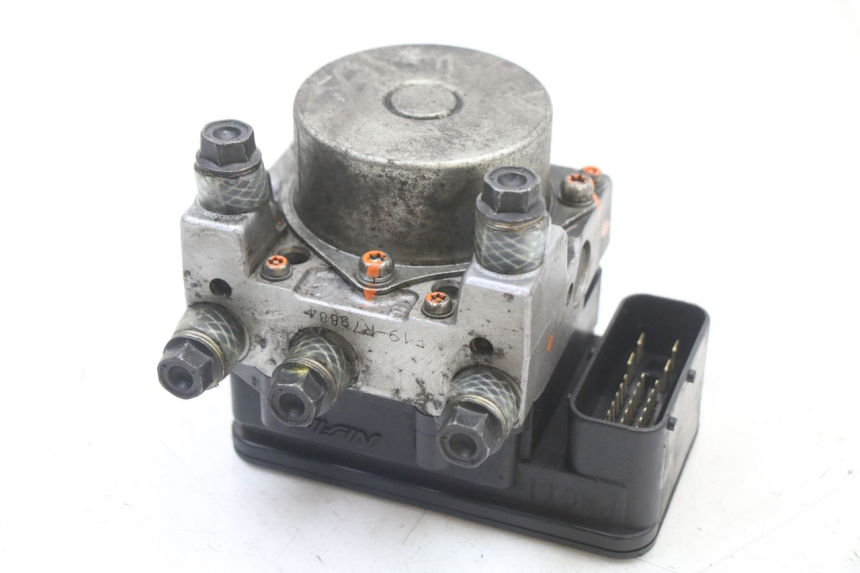 photo de BOMBA ABS PEUGEOT SATELIS 125 (2013 - 2018) - Vista principal