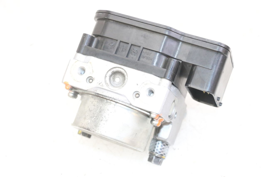 photo de BOMBA ABS PEUGEOT SATELIS 125 (2013 - 2018) - Estado de la superficie y material