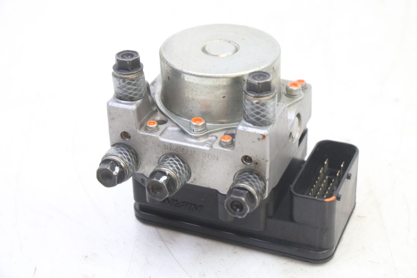 photo de BOMBA ABS PEUGEOT SATELIS 125 (2013 - 2018) - Vista principal