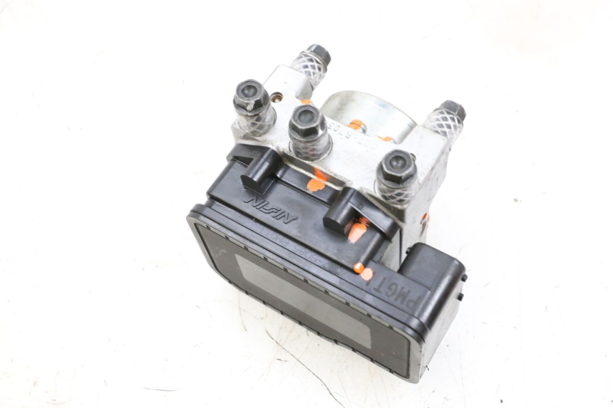 photo de BOMBA ABS PEUGEOT SATELIS 125 (2013 - 2018) - Recambio usado revisado