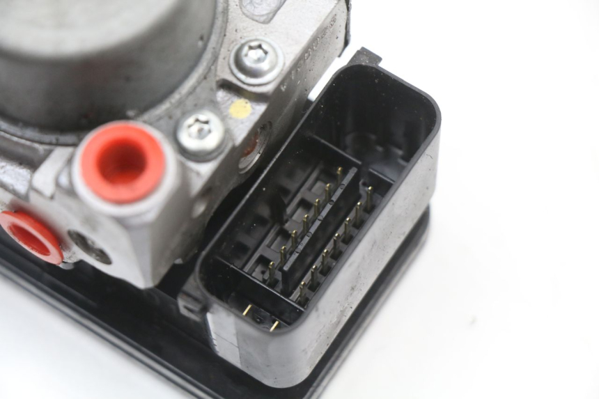 photo de BOMBA ABS HONDA SH ABS 125 (2012 - 2017) - Zoom estado de uso