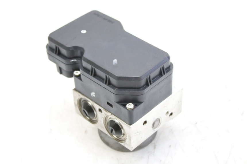 photo de BOMBA ABS MBK SKYCRUISER 125 (2010 - 2013) - Estado de la superficie y material