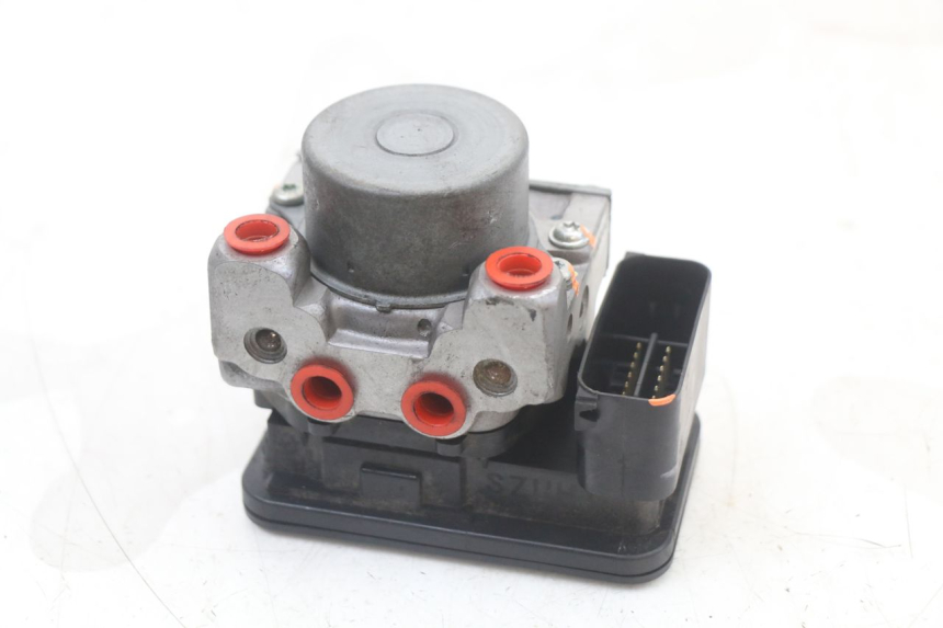 photo de BOMBA ABS SUZUKI BURGMAN 125 (2018 - 2021) - Zoom estado de uso