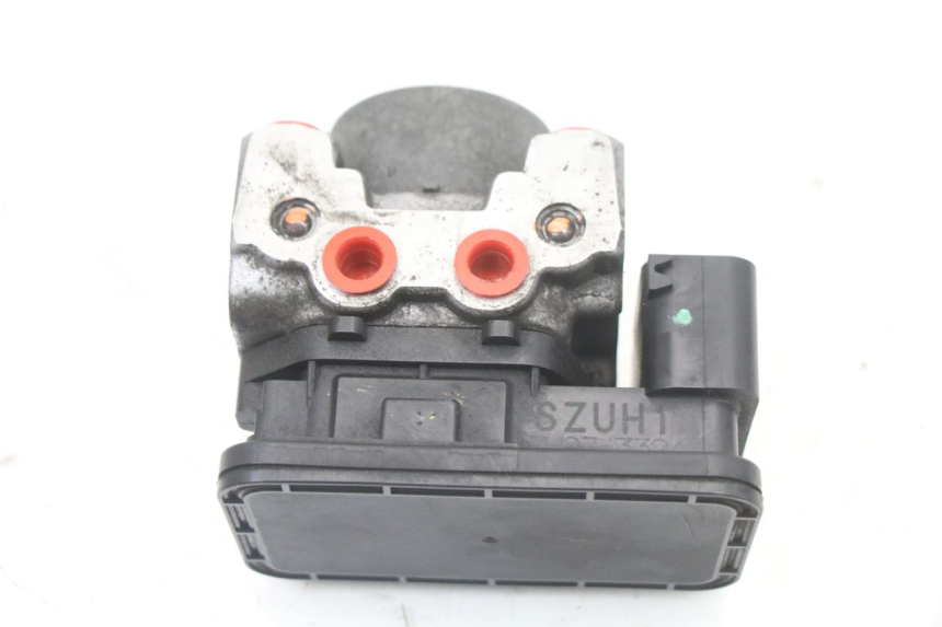 photo de BOMBA ABS SUZUKI BURGMAN 125 (2018 - 2021) - Zoom estado de uso