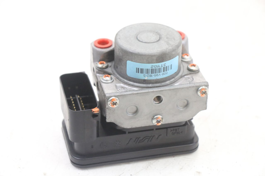 photo de BOMBA ABS SUZUKI BURGMAN 125 (2018 - 2021) - Otra perspectiva