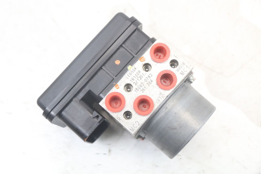 photo de BOMBA ABS KAWASAKI VERSYS ABS 650 (2015 - 2018) - Vista principal