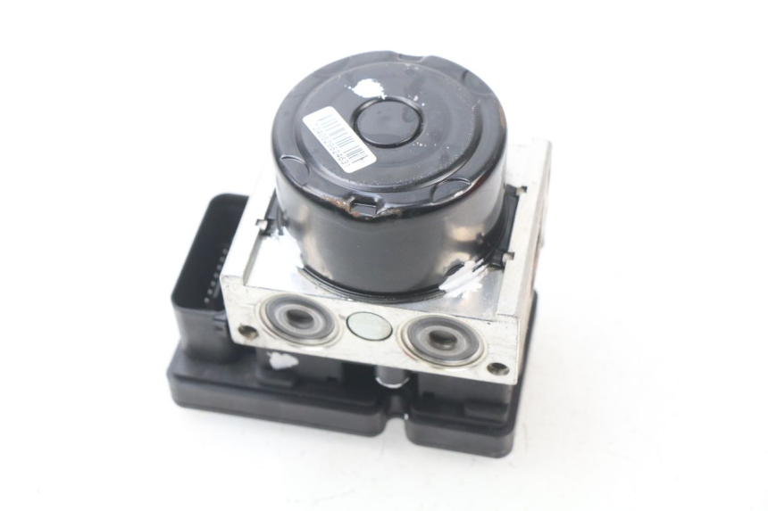 photo de BOMBA ABS PIAGGIO VESPA GTS SUPER IE 125 (2009 - 2016) - Zoom estado de uso