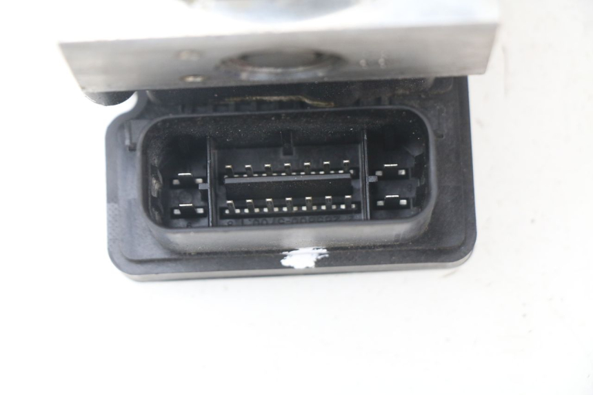 photo de BOMBA ABS PIAGGIO VESPA GTS SUPER IE 125 (2009 - 2016) - Vista general del producto