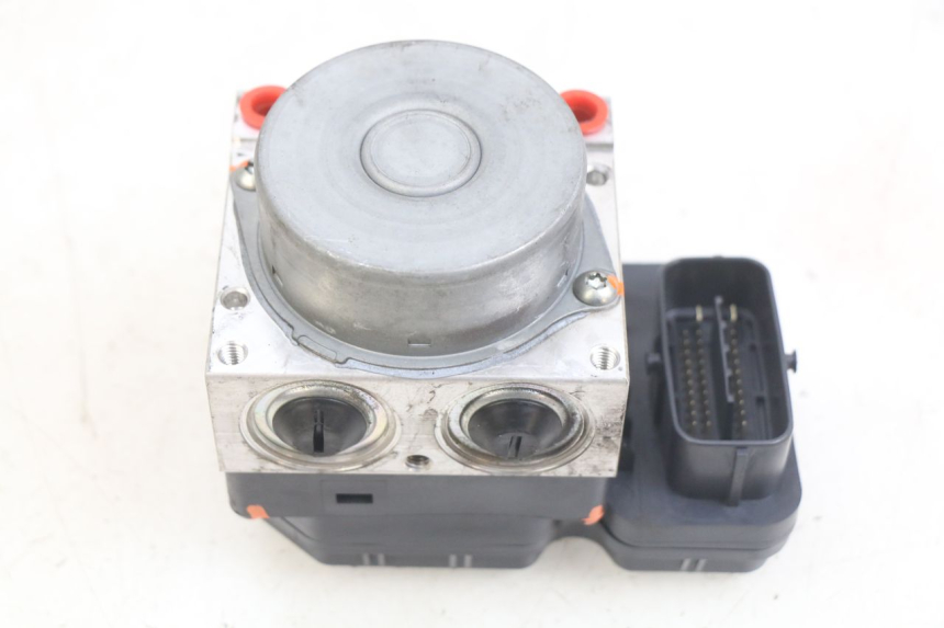 photo de BOMBA ABS YAMAHA X-MAX XMAX 125 (2010 - 2013) - Otra vista del artículo