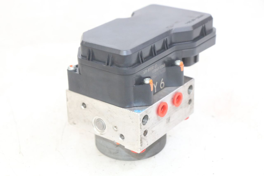 photo de BOMBA ABS YAMAHA X-MAX XMAX 125 (2010 - 2013) - Otra perspectiva