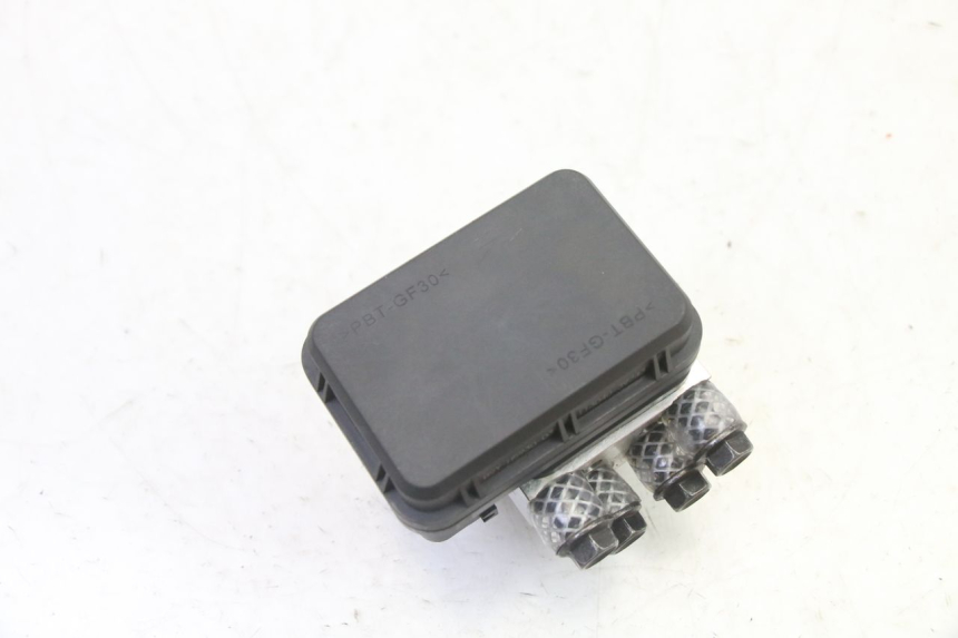 photo de BOMBA ABS YAMAHA XMAX X-MAX 125 (2021 - 2025) - Estado de la superficie y material