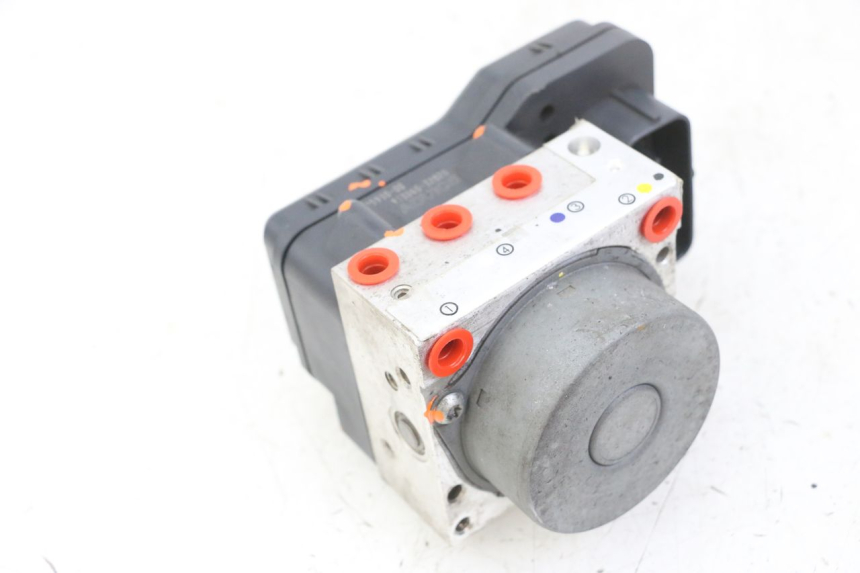 photo de BOMBA ABS YAMAHA XJ6 ABS 600 (2008 - 2016) - Recambio usado revisado