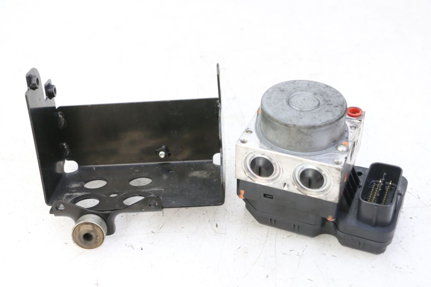 photo de BOMBA ABS YAMAHA XJ6 ABS 600 (2008 - 2016) - Vista principal