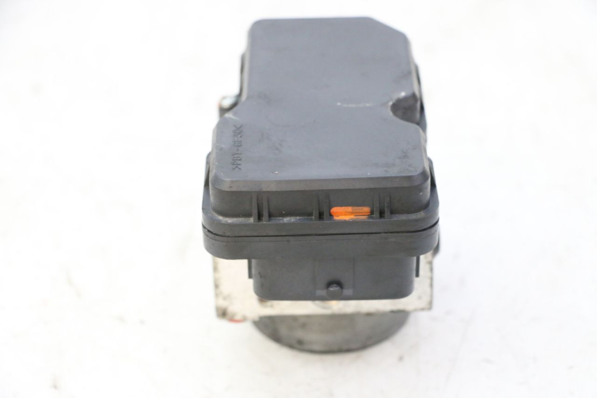 photo de BOMBA ABS YAMAHA XJ6 ABS 600 (2008 - 2016) - Otra vista del artículo