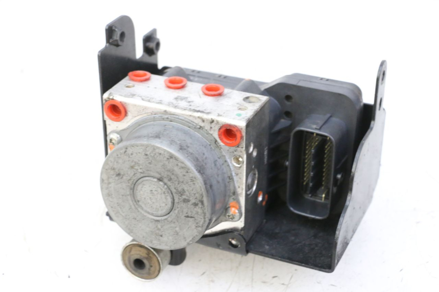 photo de BOMBA ABS YAMAHA XJ6 ABS 600 (2008 - 2016) - Zoom estado de uso