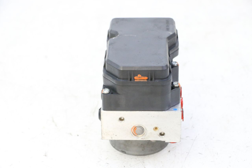 photo de BOMBA ABS YAMAHA XJ6 ABS 600 (2008 - 2016) - Marcados y referencias originales