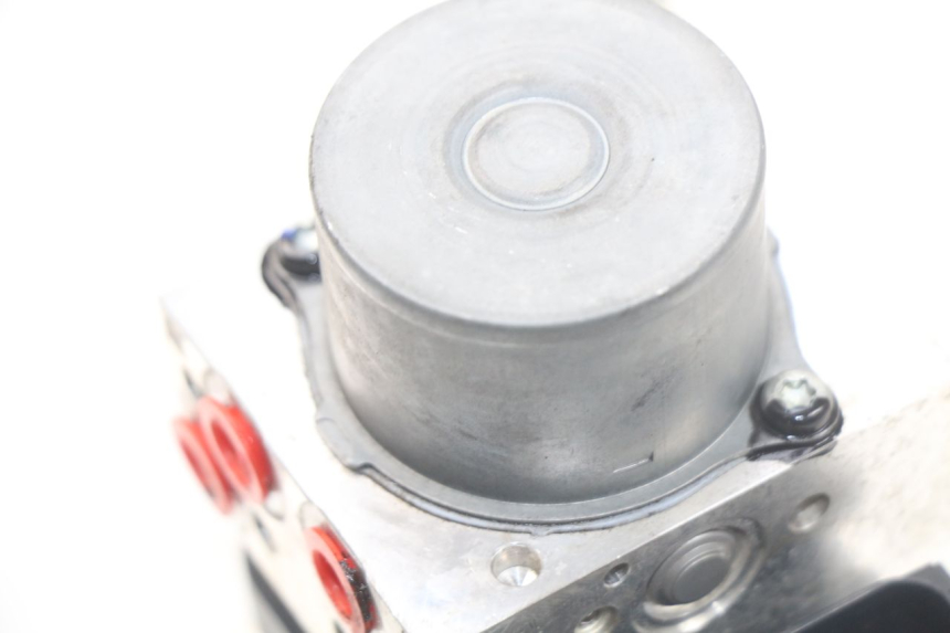 photo de BOMBA ABS YAMAHA YP T-MAX TMAX 530 (2017 - 2020) - Vista general del producto