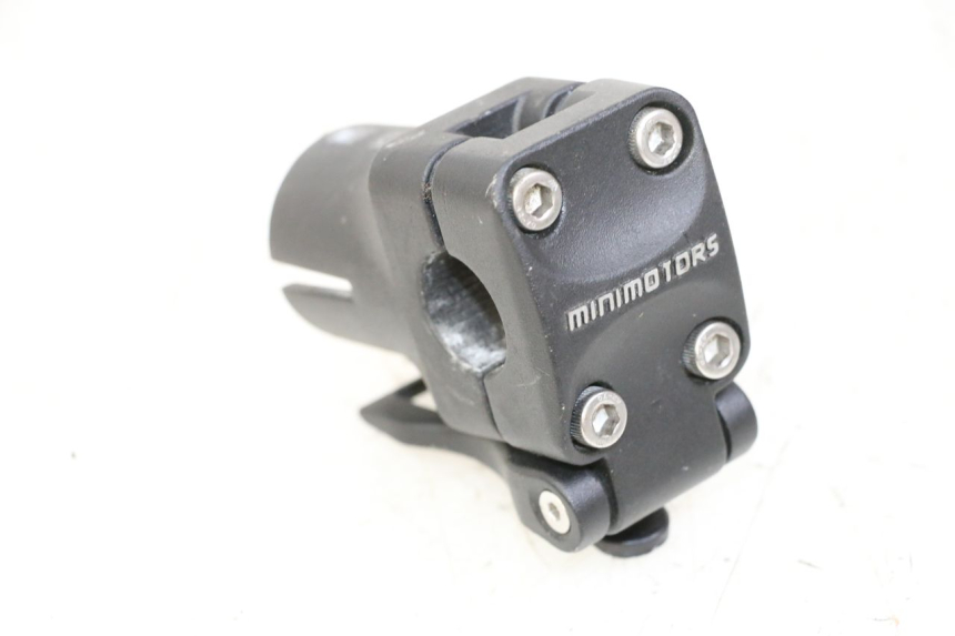 photo de TORRETAS MANILLAR DUALTRON AMINIA 1 - Primer plano técnico