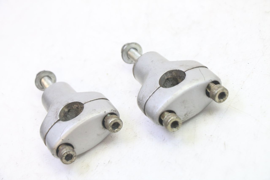 photo de TORRETAS MANILLAR HYOSUNG GV AQUILA 125 (2000 - 2009) - Zoom estado de uso