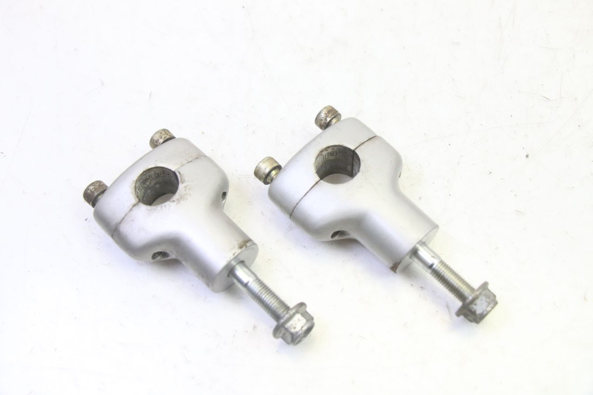 photo de TORRETAS MANILLAR HYOSUNG GV AQUILA 125 (2000 - 2009) - Otra perspectiva