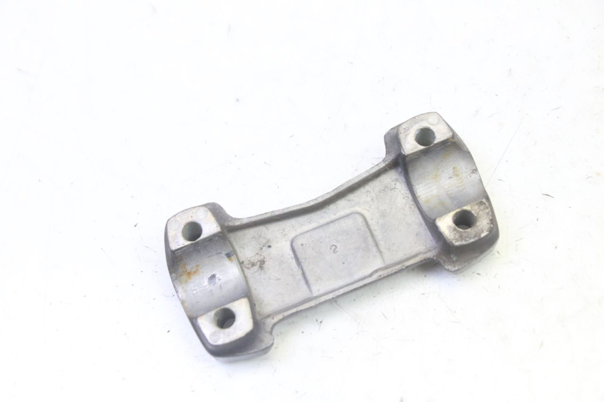 photo de TORRETAS MANILLAR HONDA CBF 125 (2009 - 2015) - Zoom estado de uso