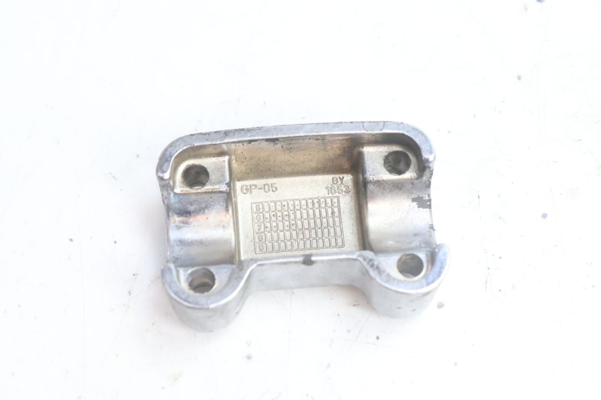 photo de TORRETAS MANILLAR MBK DAKOTA 50 (2003 - 2008) - Primer plano técnico