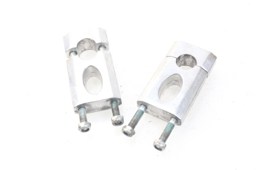 photo de SOPORTE DE MANILLAR CCR DIRT BIKE 125 - Detalle de la pieza