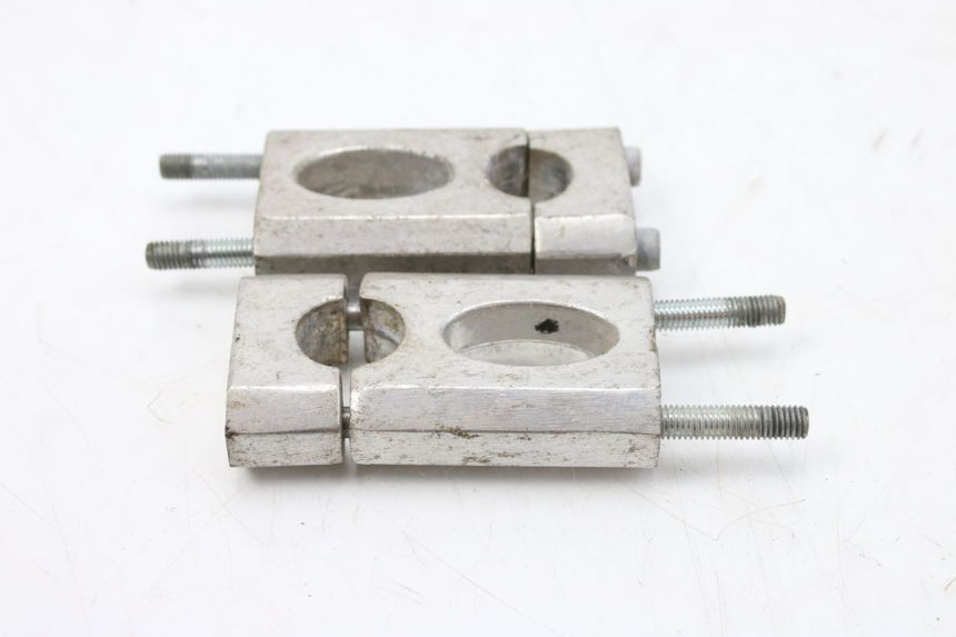 photo de SOPORTE DE MANILLAR LONCIN DIRT BIKE 125 - Detalle de la pieza