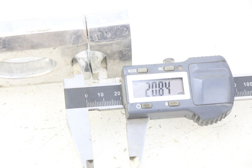 photo de SOPORTE DE MANILLAR CCR DIRT BIKE 125 - Zoom estado de uso