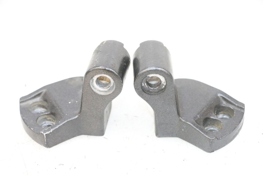 photo de TORRETAS MANILLAR KAWASAKI GPX R WARBIRD 600 (1988 - 1993) - Primer plano técnico