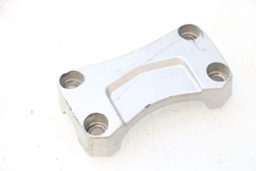 photo de TORRETAS MANILLAR SUZUKI GSR 600 (2005 - 2012) - Otra perspectiva