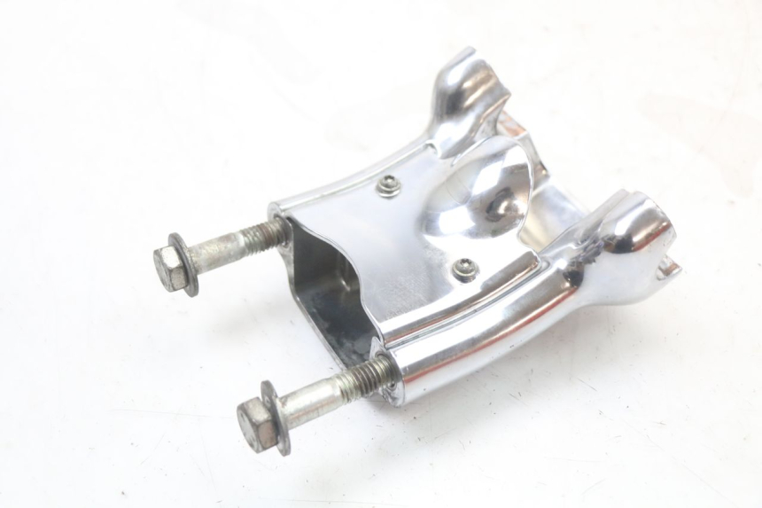 photo de TORRETAS MANILLAR HARLEY DAVIDSON SPORTSTER XL CUSTOM 883 (1999 - 2006) - Otra perspectiva