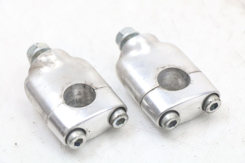 photo de TORRETAS MANILLAR HONDA PCX (JF28) 125 (2009 - 2011) - Detalle de la pieza