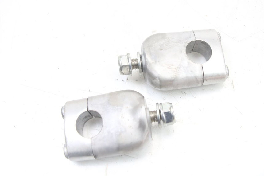 photo de TORRETAS MANILLAR HONDA PCX (JF57/JF64) 125 (2014 - 2018) - Zoom estado de uso