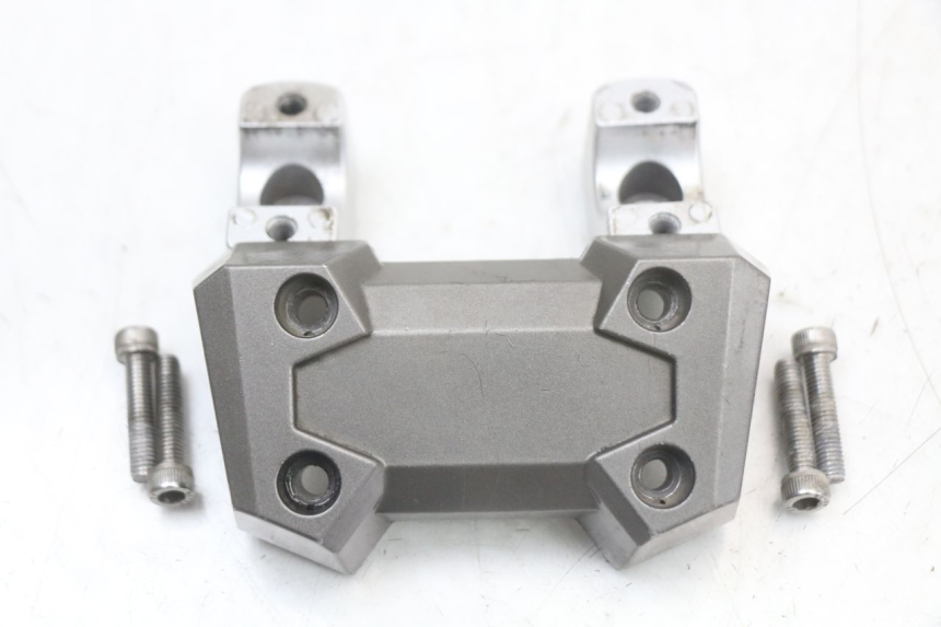 photo de SOPORTE DE MANILLAR SYM JET 14 4T 50 (2018 - 2022) - Detalle de la pieza