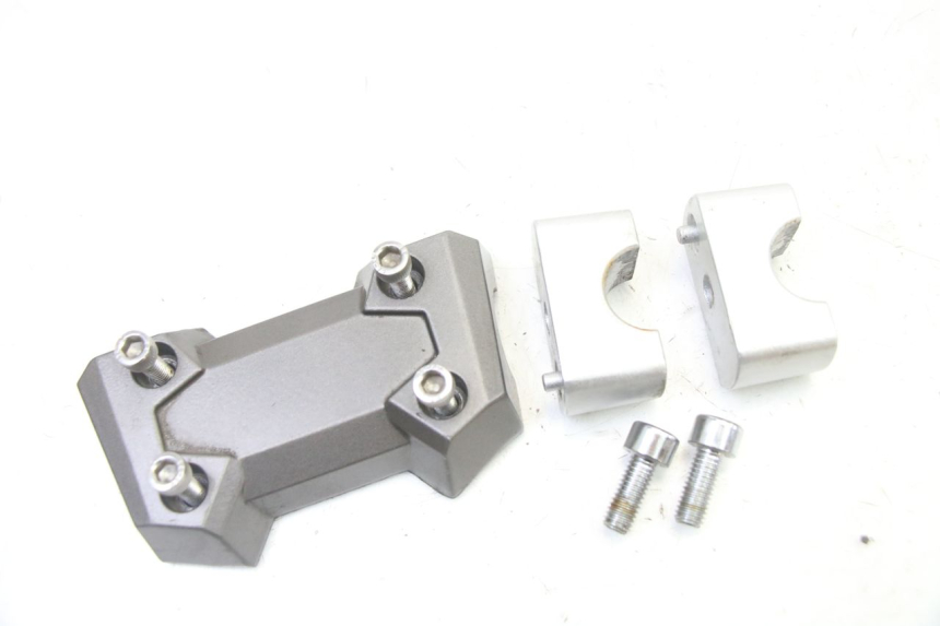 photo de SOPORTE DE MANILLAR SYM JET 14 4T 50 (2018 - 2022) - Zoom estado de uso