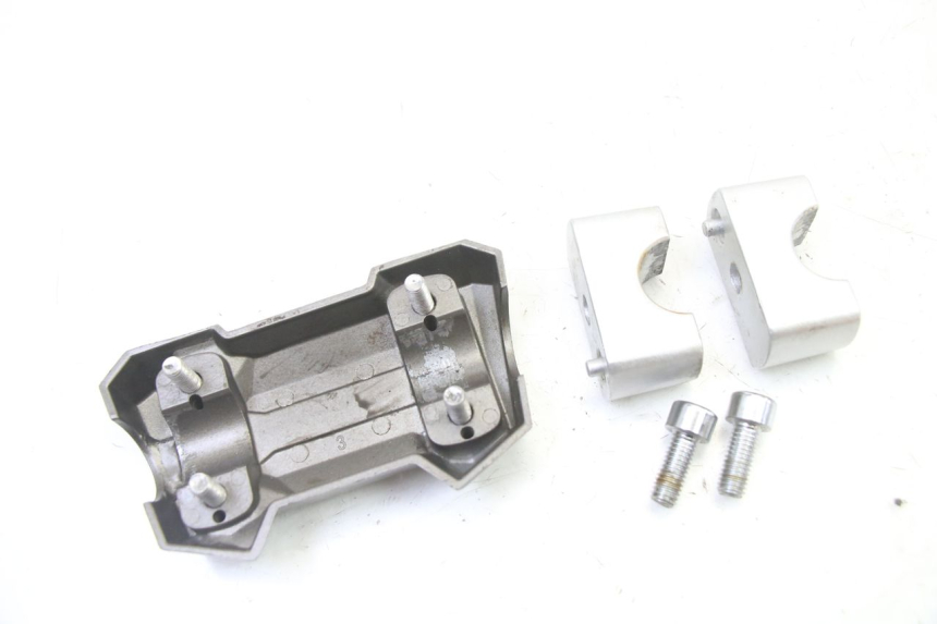 photo de SOPORTE DE MANILLAR SYM JET 14 4T 50 (2018 - 2022) - Otra perspectiva