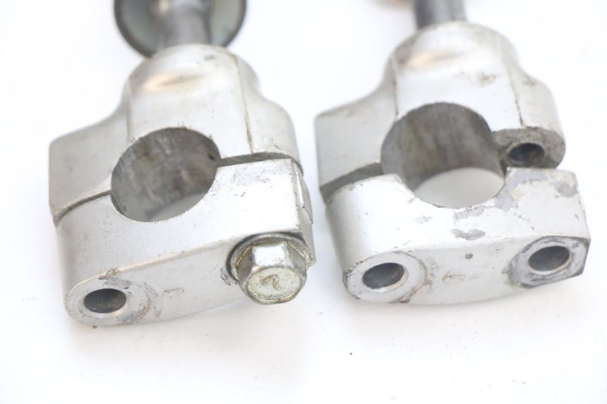 photo de TORRETAS MANILLAR KAWASAKI KDX 125 (1990 - 1991) - Detalle de la pieza